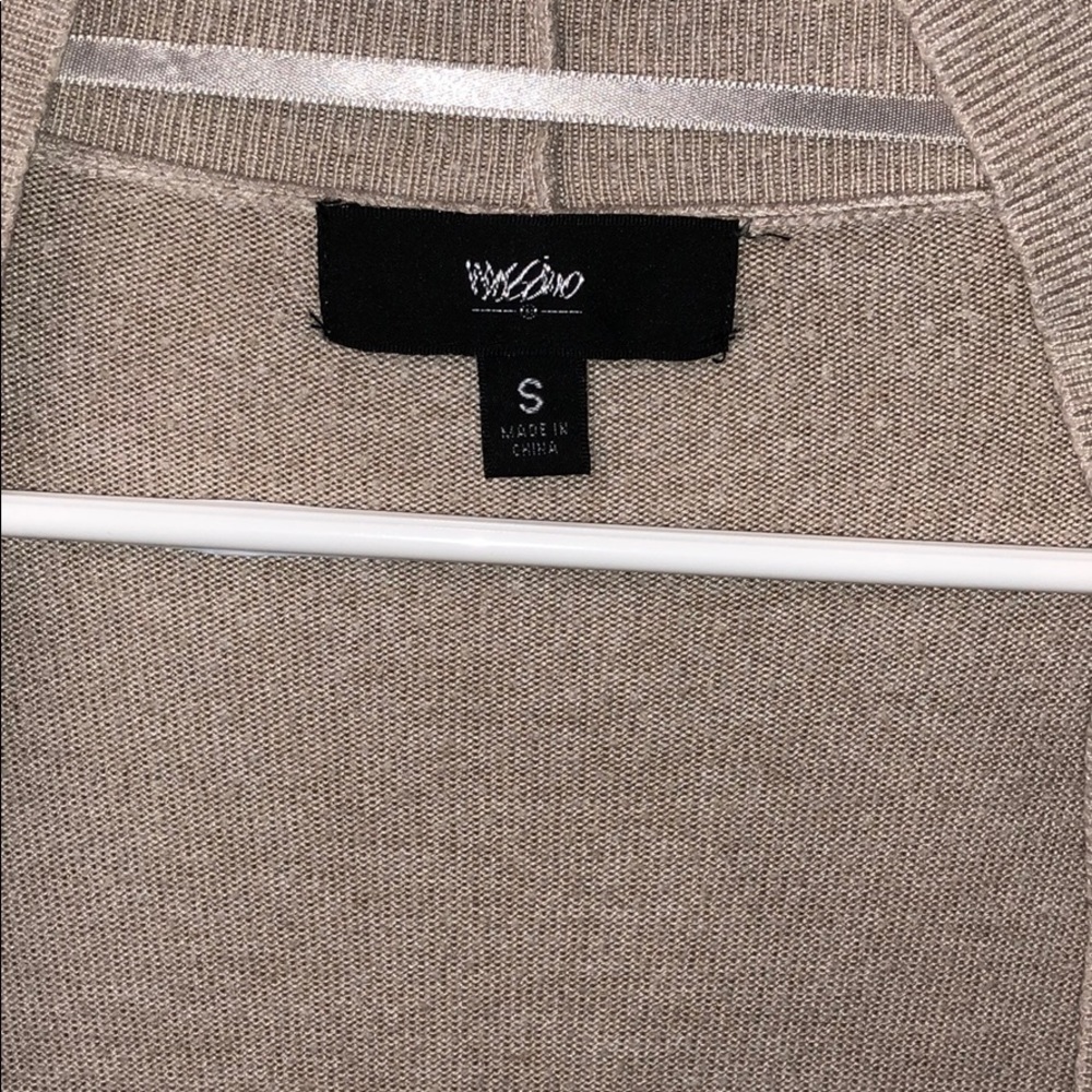 Sweater - Picture 5 of 13
